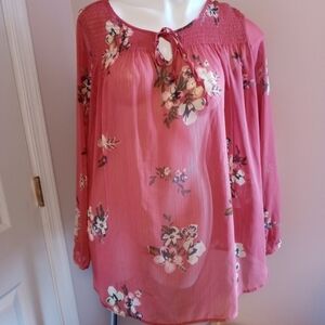 NWOT Liz Lange maternity semi sheer tunic